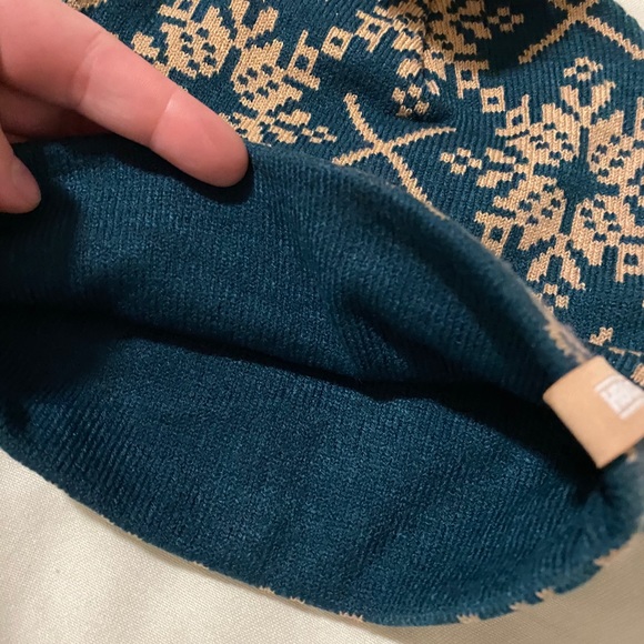 Beanie - Picture 3 of 5